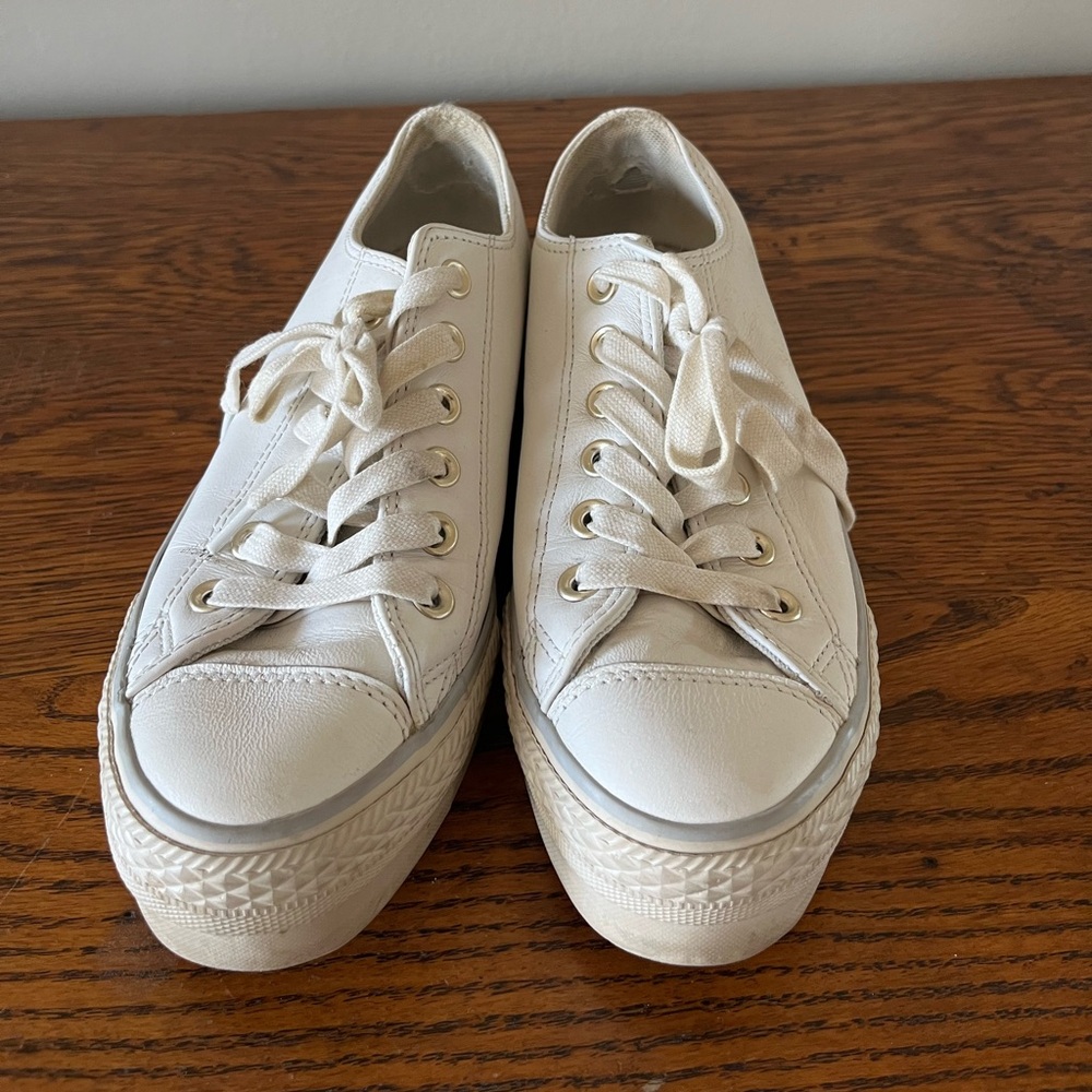 Platform Leather Converse